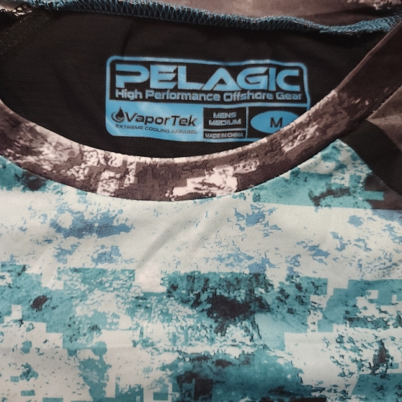 Pelagic VaporTek Mens long Sleeve performance Shirt Size M NEW Fishing Uv Cool - Picture 4 of 8